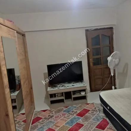 Rent this 3 bed apartment on Nazmi Akbacı Ticaret Merkezi in Ahi Evran Caddesi, 34398 Sarıyer
