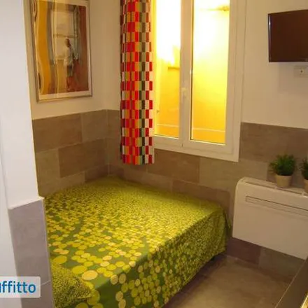 Image 8 - Sauro, Via Nazario Sauro, 40100 Bologna BO, Italy - Apartment for rent