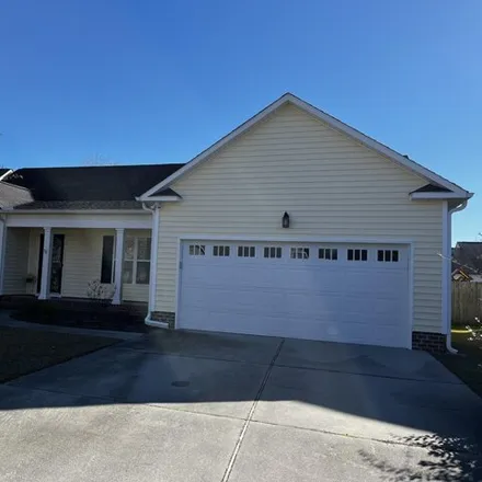 Rent this 3 bed house on 2927 Tesie Trail in New Bern, NC 28562