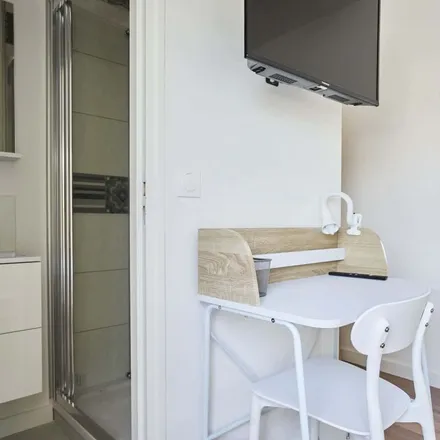 Rent this 1 bed apartment on 39 Rue Henri Kolb in 59046 Lille, France