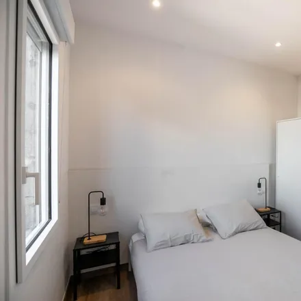 Rent this 3 bed apartment on Carrer de Provença in 591, 08026 Barcelona