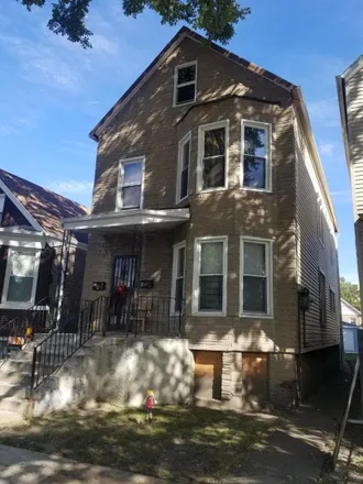 Buy this 4 bed duplex on 5427 South Wolcott Avenue in Chicago, IL 60609