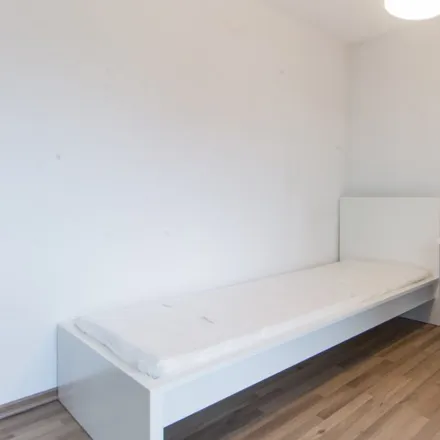 Rent this 4 bed room on Friedrichstraße 30 in 10969 Berlin, Germany