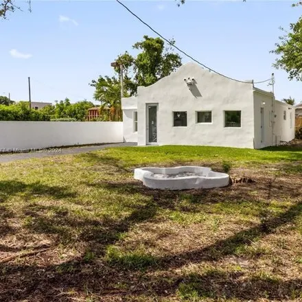 Image 1 - 2161 Northwest 56th Street, Brownsville, Miami, FL 33142, USA - House for sale