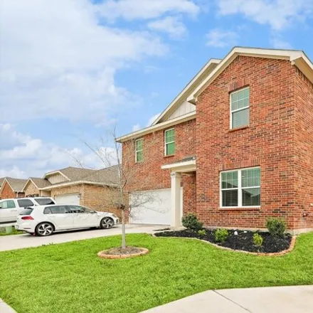 Image 2 - 1600 Shadow Hawk Dr, Fort Worth, Texas, 76052 - House for sale