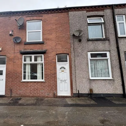 Rent this 3 bed townhouse on Back Bushell Street in Bolton, BL3 4HG