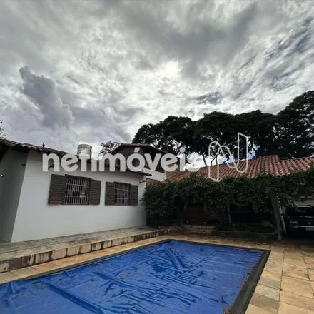 Buy this 3 bed house on Rua Augusto Clementino in Santa Amélia, Belo Horizonte - MG