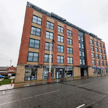 Rent this 2 bed apartment on Mecca Bingo Car Park in Kingsway, Sefton