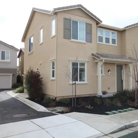 Image 1 - 458 Syracuse Court, Fairfield, CA 94534, USA - House for rent