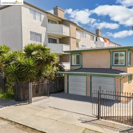 Buy this studio house on 2682 63rd Avenue in Oakland, CA 94613