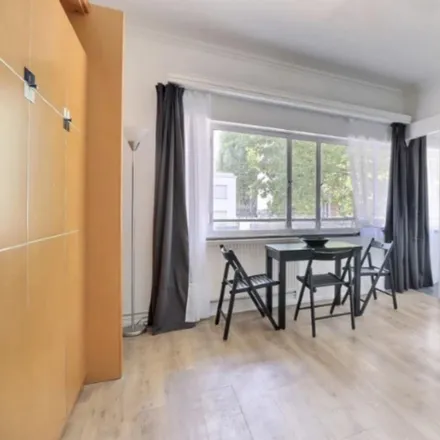 Image 3 - Le Paquebot, Boulevard Victor, 75015 Paris, France - Apartment for rent