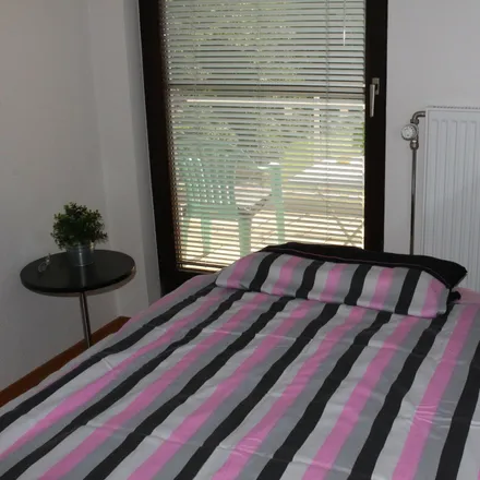 Rent this 2 bed apartment on Sulzbachstraße 49a in 40629 Dusseldorf, Germany
