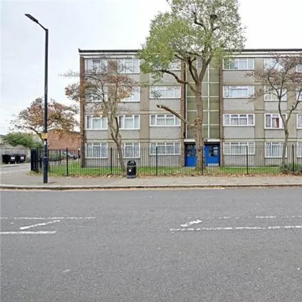 Buy this 2 bed apartment on Beaconsfield Road in Ordnance Road, Enfield Lock