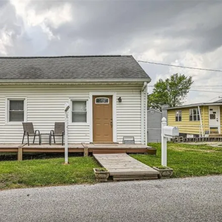 Buy this 2 bed house on 3900 Glenrose Avenue in Baltimore Highlands, Baltimore County