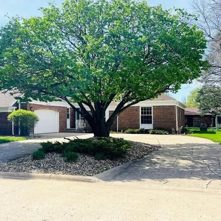 Buy this 4 bed house on 1172 Michaels Court in Spencer, IA 51301