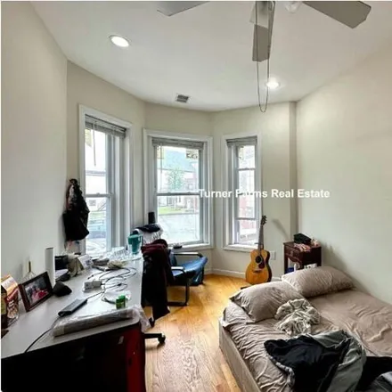 Image 3 - 10 Moreland Street, Boston, MA 02119, USA - Apartment for rent
