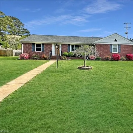 Buy this 2 bed house on 4901 Briarwood Lane in Portsmouth, VA 23703