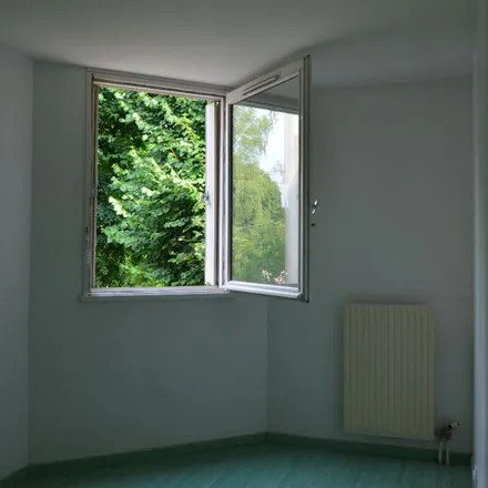 Image 2 - 2 Rue Pierre Curie, 77680 Roissy-en-Brie, France - Apartment for rent