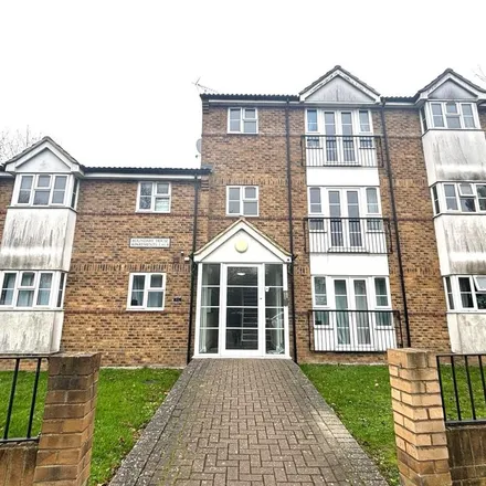 Rent this 2 bed apartment on Burnt Mills Road in Basildon, SS13 1QN