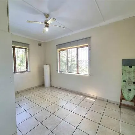 Image 6 - Matheran Road, Avoca, Durban North, 4051, South Africa - Apartment for rent