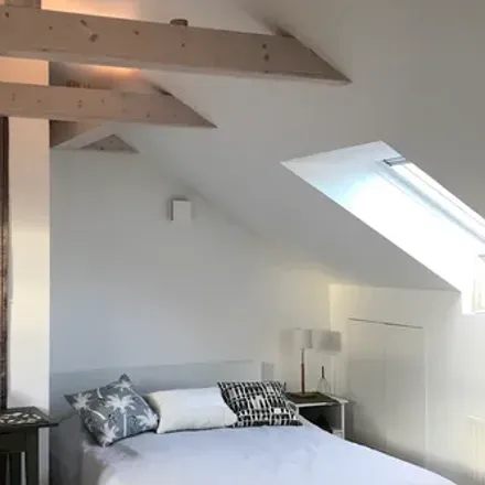 Rent this 1 bed room on Agatvägen 47 in 168 60 Bromma, Sweden