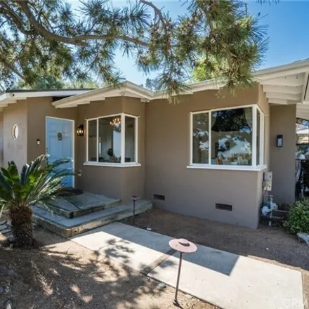 Buy this 3 bed house on 1784 Skyview Drive in Altadena, CA 91001