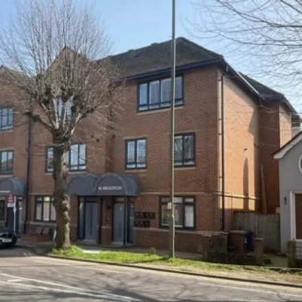 Rent this 2 bed apartment on Vet Clinic in Meadrow, Godalming