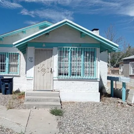 Rent this studio house on 2129 Coal Avenue Southeast in Albuquerque, NM 87106