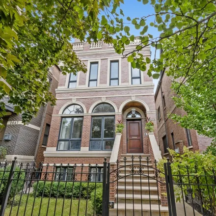 Buy this 4 bed house on 2635 North Paulina Street in Chicago, IL 60613