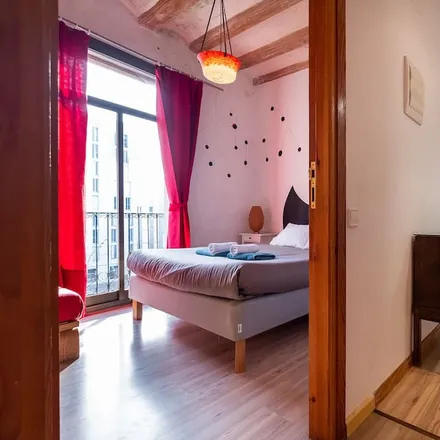 Rent this 3 bed apartment on 08003 Barcelona