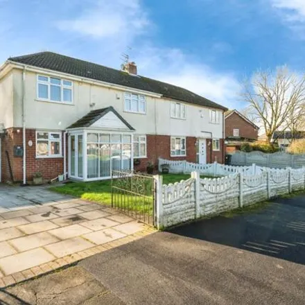 Buy this 4 bed duplex on FREDERICK LUNT AVENUE/SUGAR LANE in Frederick Lunt Avenue, Knowsley