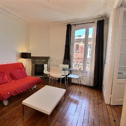 Image 2 - 17 Rue la Condamine, 75017 Paris, France - Apartment for rent