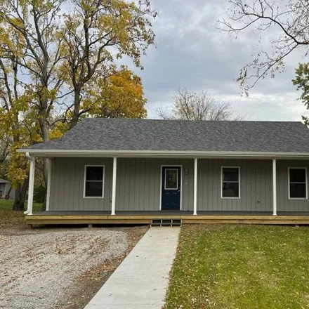 Image 1 - 655 East 7th Street, Cameron, MO 64429, USA - House for sale