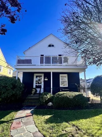 Image 2 - 9104 Winchester Avenue, Margate City, Atlantic County, NJ 08402, USA - House for rent