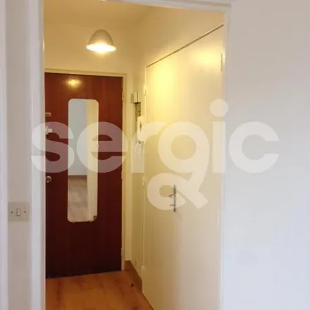 Rent this 1 bed apartment on 2 Rue Jean Mermoz in 60280 Margny-lès-Compiègne, France