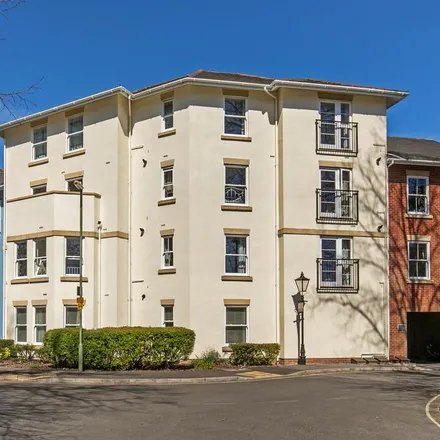 Rent this 2 bed apartment on Winton Close in Winchester, SO22 6WX