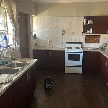 Rent this 3 bed apartment on unnamed road in Garsfontein, Gauteng