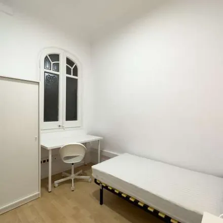 Rent this 4 bed apartment on Carrer de Muntaner in 377, 08001 Barcelona