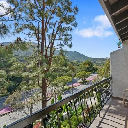 Image 8 - 1467 Palisades Drive, Los Angeles, CA 90272, USA - Townhouse for sale