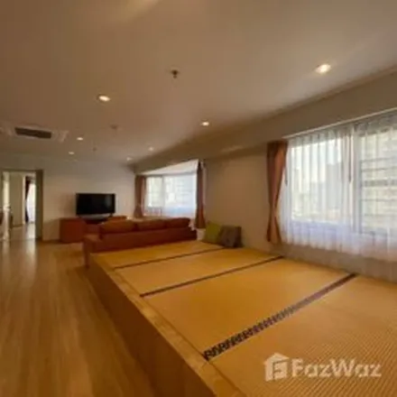 Image 2 - Plant House, 689, Soi Sukhumvit 35, Vadhana District, 10110, Thailand - Apartment for rent