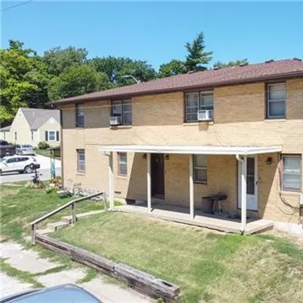 Image 1 - 639 South Crysler Avenue, Independence, MO 64052, USA - Apartment for sale