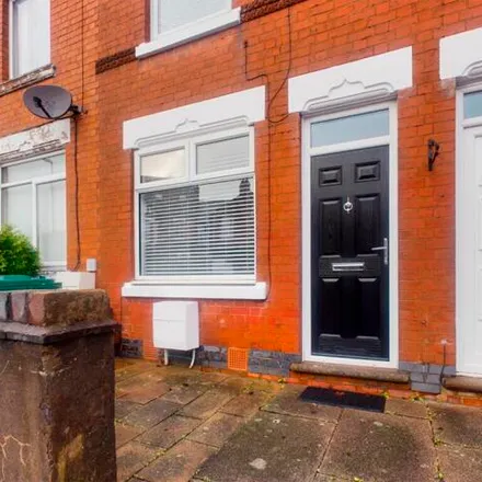 Rent this 2 bed townhouse on 205 Broomfield Road in Coventry, CV5 6JX