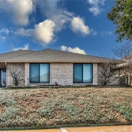 Image 1 - 3904 West Runge Court, Irving, TX 75038, USA - House for sale
