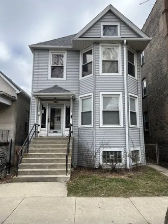 Buy this 6 bed house on 2541 North Hamlin Avenue in Chicago, IL 60618