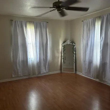 Rent this 1 bed room on 1623 Highpoint Drive in Lakeland, FL 33813