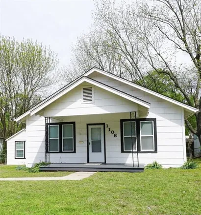 Buy this 3 bed house on 1060 South Cherry Avenue in Ada, OK 74820