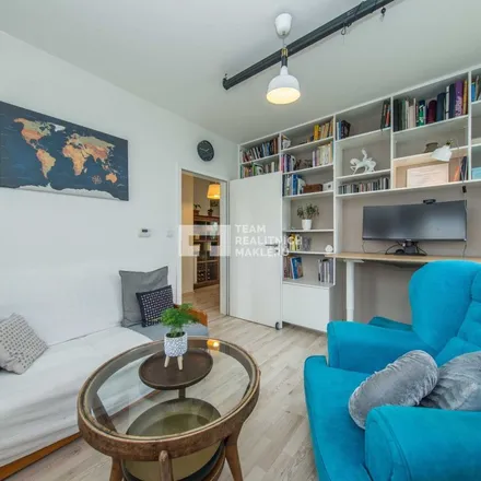 Rent this 1 bed apartment on Lomená 774 in 277 46 Veltrusy, Czechia