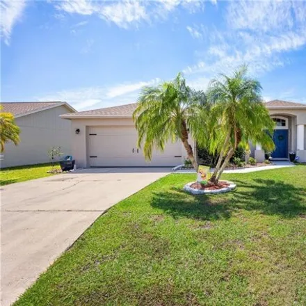 Buy this 3 bed house on 7146 Summit Drive in Winter Haven, FL 33884