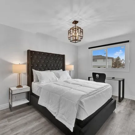 Image 1 - Brampton, ON L6V 2R1, Canada - House for rent