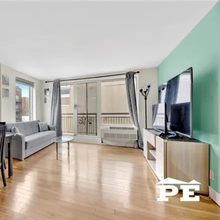 Image 5 - 1673 West 10th Street, New York, NY 11223, USA - Condo for sale